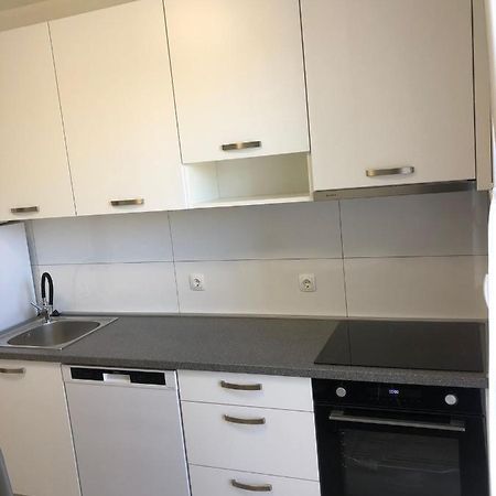 Apartman Lana Apartment ซาดาร์ ภายนอก รูปภาพ
