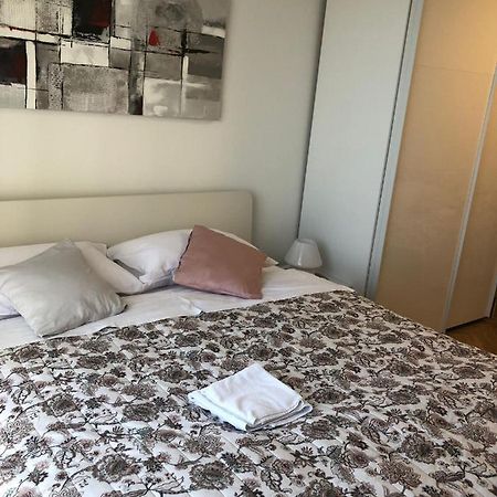 Apartman Lana Apartment ซาดาร์ ภายนอก รูปภาพ
