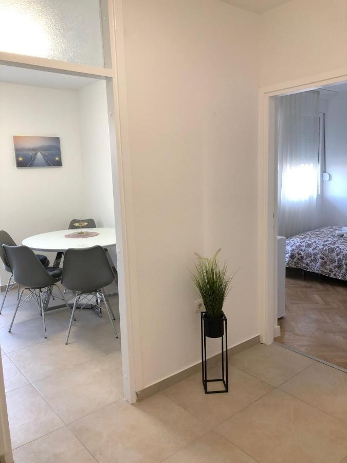 Apartman Lana Apartment ซาดาร์ ภายนอก รูปภาพ